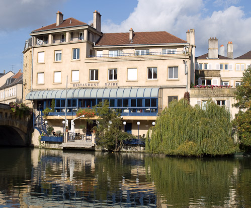 Along the Moselle (Photo by Doug Pincock)